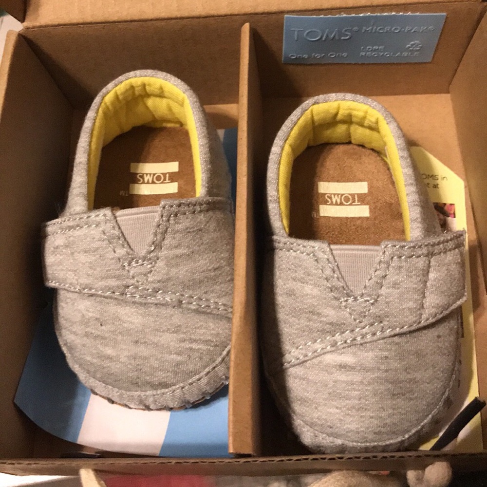 Baby shoes